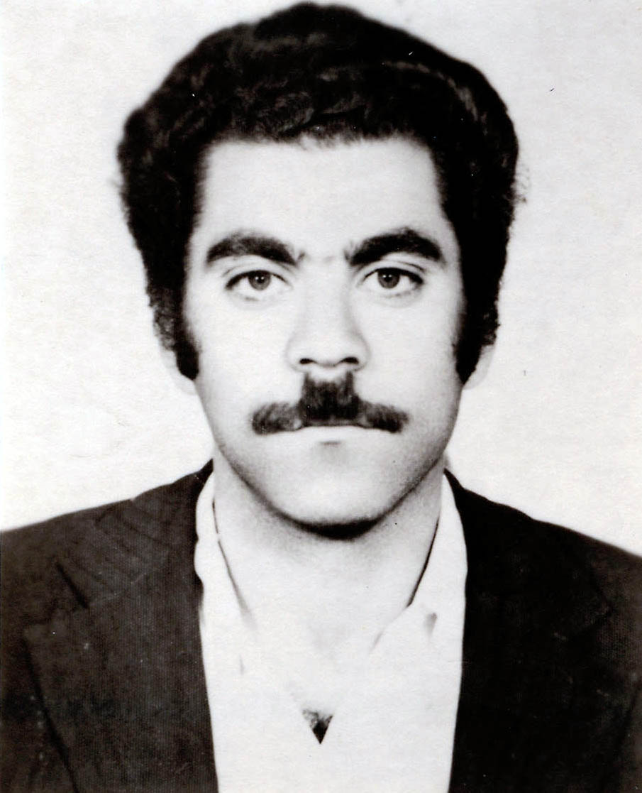 فرازی از زندگی شهيد ايوب خداوندي فرازی از زندگی شهيد ايوب خداوندي