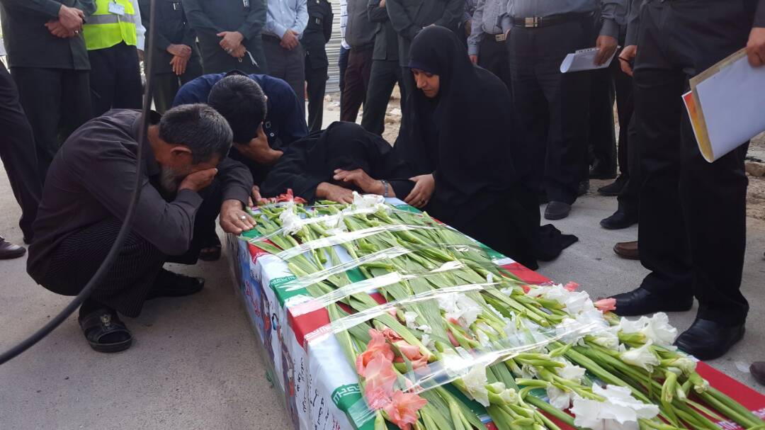 مراسم استقبال از پیکر شهید مدافع حرم «عید محمد رضایی» مراسم استقبال از پیکر شهید مدافع حرم «عید محمد رضایی»