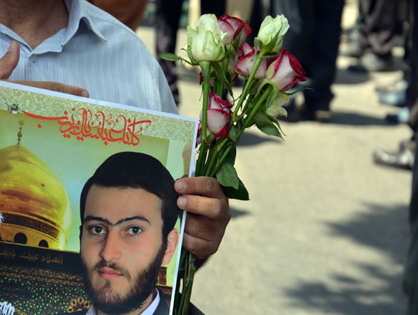 داعشیها برای انتقام گرفتن «عباسم» را اِرباً اِربا کردند/ پسرم برای سوریه رفتن، نذر آب کرد داعشیها برای انتقام گرفتن «عباسم» را اِرباً اِربا کردند/ پسرم برای سوریه رفتن، نذر آب کرد