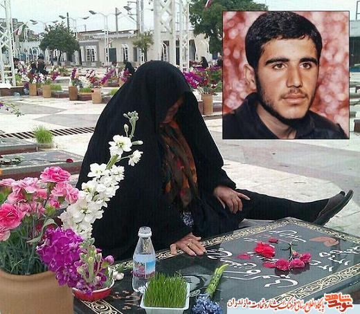 مادر شهيد «تورج كاكويى» به فرزند شهيدش پيوست مادر شهيد «تورج كاكويى» به فرزند شهيدش پيوست