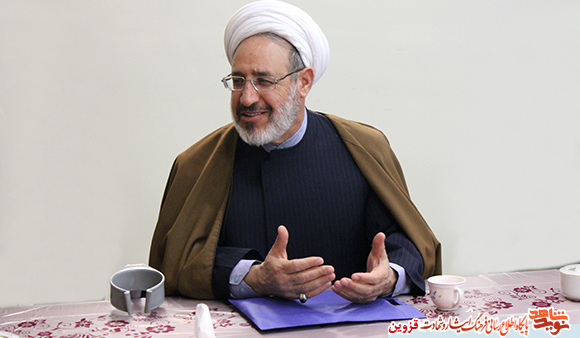 زندان و شکنجه به جرم فرستادن یک صلوات! / ماجرای خواندنی از روزهای انقلاب در مدرسه فیضیه قم زندان و شکنجه به جرم فرستادن یک صلوات! / ماجرای خواندنی از روزهای انقلاب در مدرسه فیضیه قم