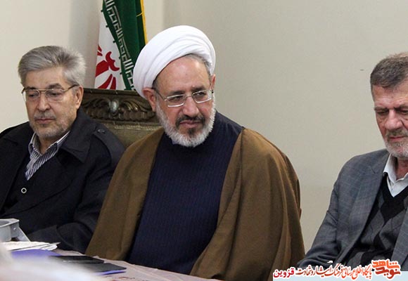 زندان و شکنجه به جرم فرستادن یک صلوات! / ماجرای خواندنی از روزهای انقلاب در مدرسه فیضیه قم زندان و شکنجه به جرم فرستادن یک صلوات! / ماجرای خواندنی از روزهای انقلاب در مدرسه فیضیه قم