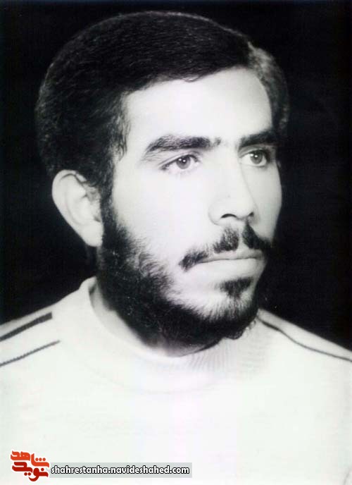 شهادت دو برادرش آرام و قرار را از او گرفته بود! شهادت دو برادرش آرام و قرار را از او گرفته بود!