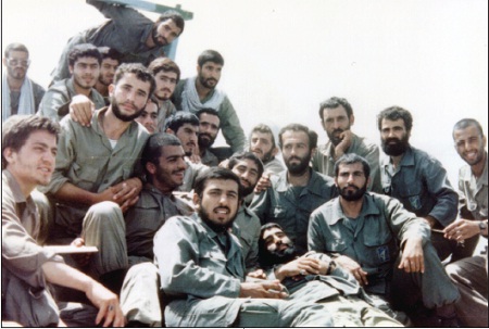 توپچی خوب آن است که از کمترین امکانات بیشترین استفاده را ببرد توپچی خوب آن است که از کمترین امکانات بیشترین استفاده را ببرد