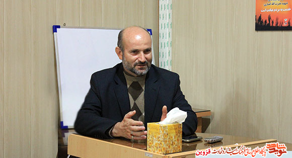 از آغاز عقبنشینی دشمنان با حضور بسیجیان در جبههها تا شهادت صحراکارنیان از آغاز عقبنشینی دشمنان با حضور بسیجیان در جبههها تا شهادت صحراکارنیان