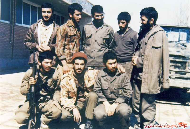 مادران شهدا رهروان نهضت امالبنین (س) مادران شهدا رهروان نهضت امالبنین (س)