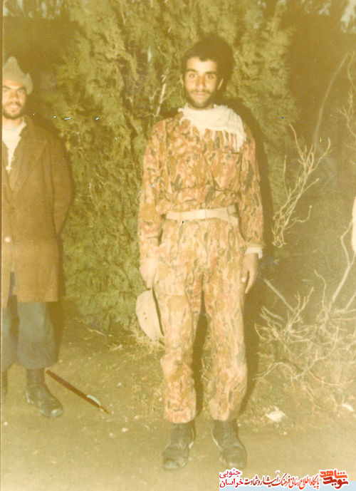 مسئول کتابخانه مجاهد