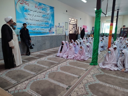 برگزاری دوره آموزشی نماز در مدرسه دخترانه شاهد شهرستان رودان