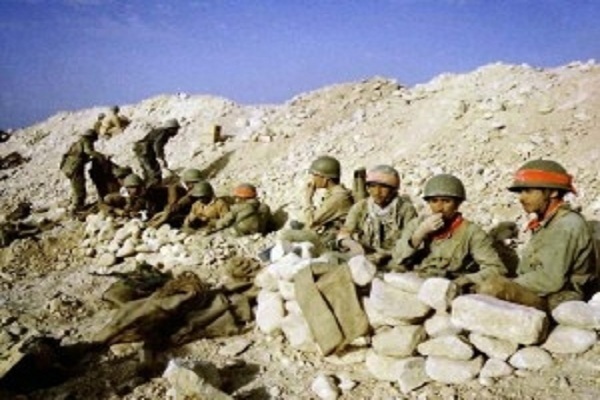 عملیات «نصر ۸» دفاع مقدس در نورآباد بازسازی شد