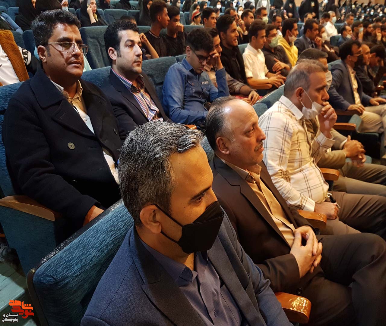 ششمین یادواره خبرنگار شهید مدافع حرم حاج محسن خزایی در تالار فردوسی دانشگاه سیستان و بلوچستان در زاهدان برگزار شد.