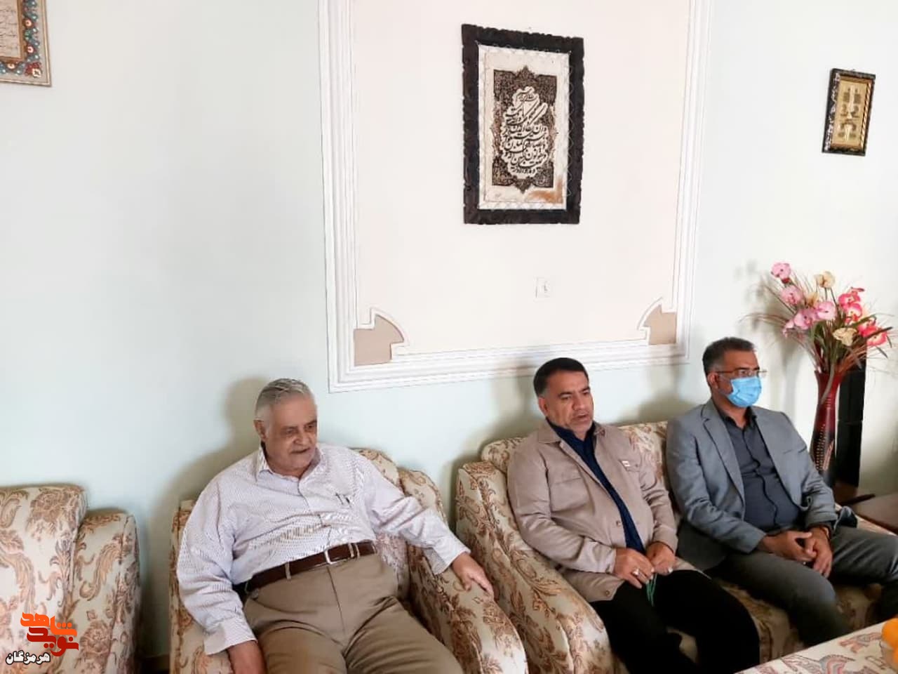 دیدار مدیرکل بنیاد هرمزگان با خانواده‌های شاهد و ایثارگر