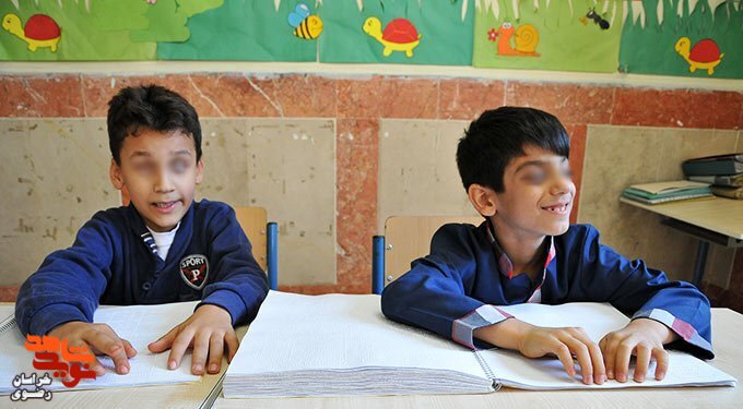 تجلیل از5 دانش‌آموز برگزیده کم‌بینا در پویش دلنوشته‌ای به سردار دل‌ها