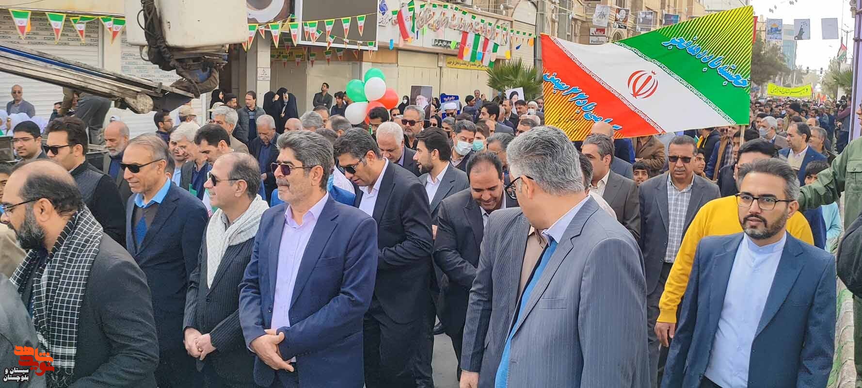 راهپیمایی باشکوه و غرور آفرین ۲۲ بهمن در چهل و ششمین سالگرد پیروزی شکوهمند انقلاب اسلامی برگزار شد