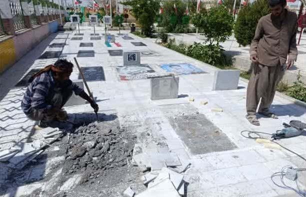 تعویض و نصب سنگ لوح قبور مطهر شهدا در شهرستان زابل
