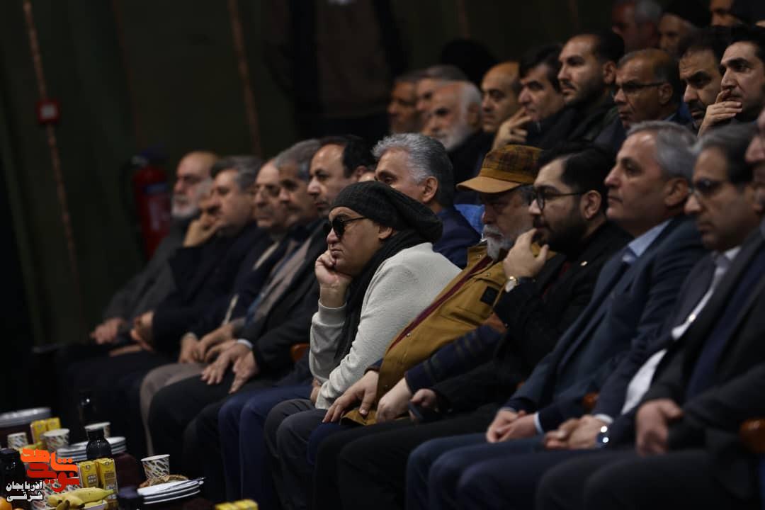 آیین اختتامیه دومین جشنواره ملی فیلم و فیلمنامه «ایثار» در تبریز به روایت تصویر آیین اختتامیه دومین جشنواره ملی فیلم و فیلمنامه «ایثار» در تبریز به روایت تصویر