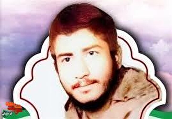 در نمازهایتان برای امام امت دعا کنید