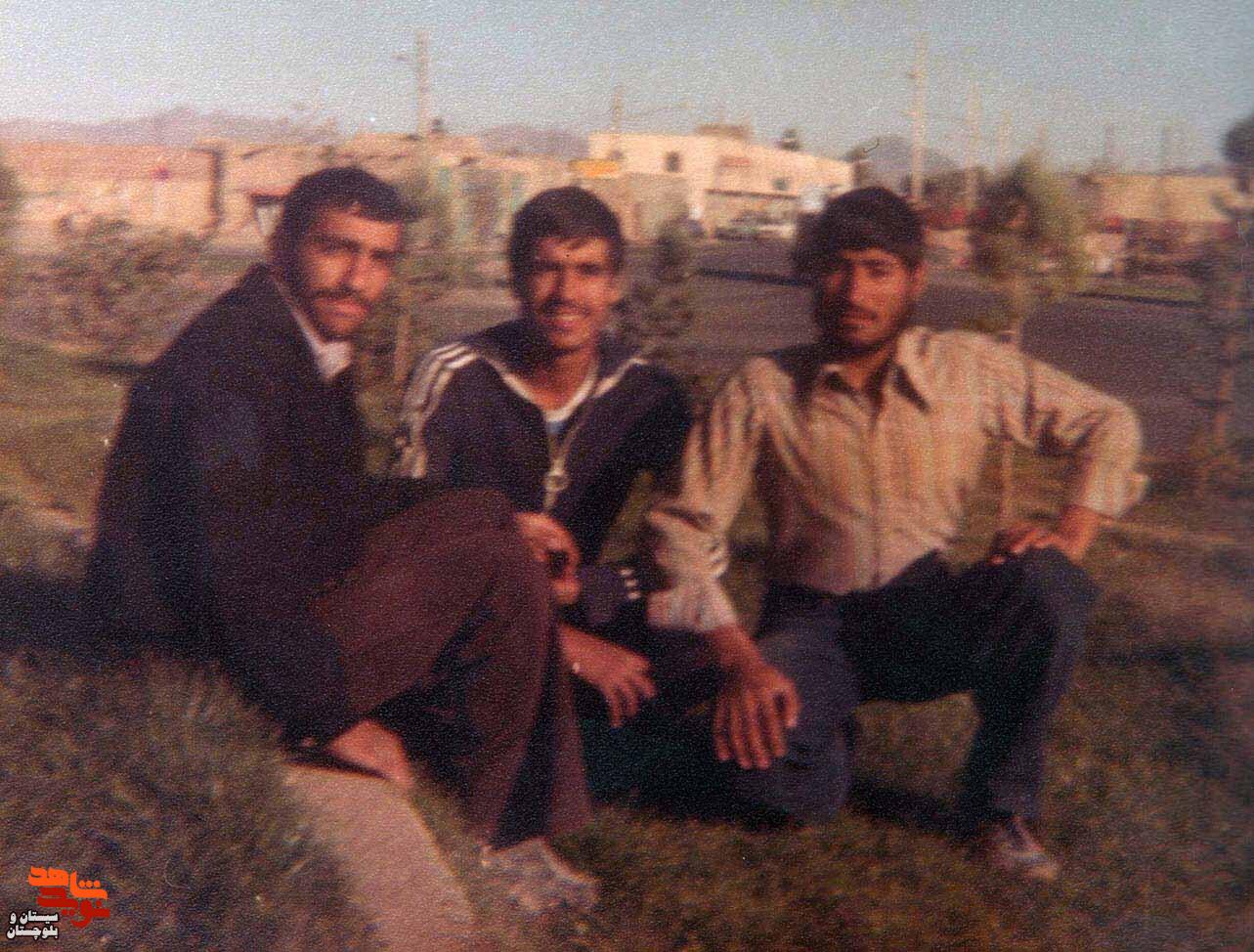 آلبوم تصاویر شهید«محمودرضا شیخ ویسی» منتشر شد
