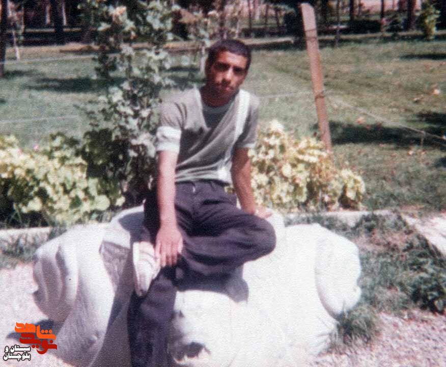 آلبوم تصاویر شهید«محمودرضا شیخ ویسی» منتشر شد