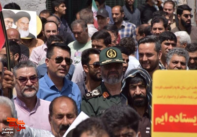 حماسه مردم غیور زاهدان در جمعه خشم و نصر