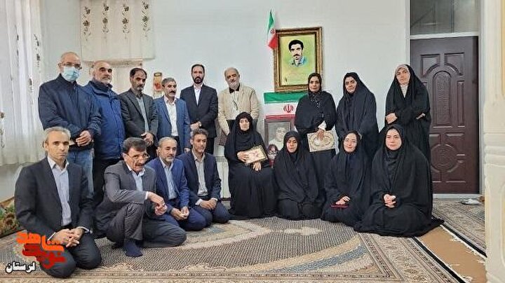 دیدار دبیرکل کنگره ملی شهدای غریب اسارت با مادر شهید جاویدالاثر «ابراهیم سگوند»