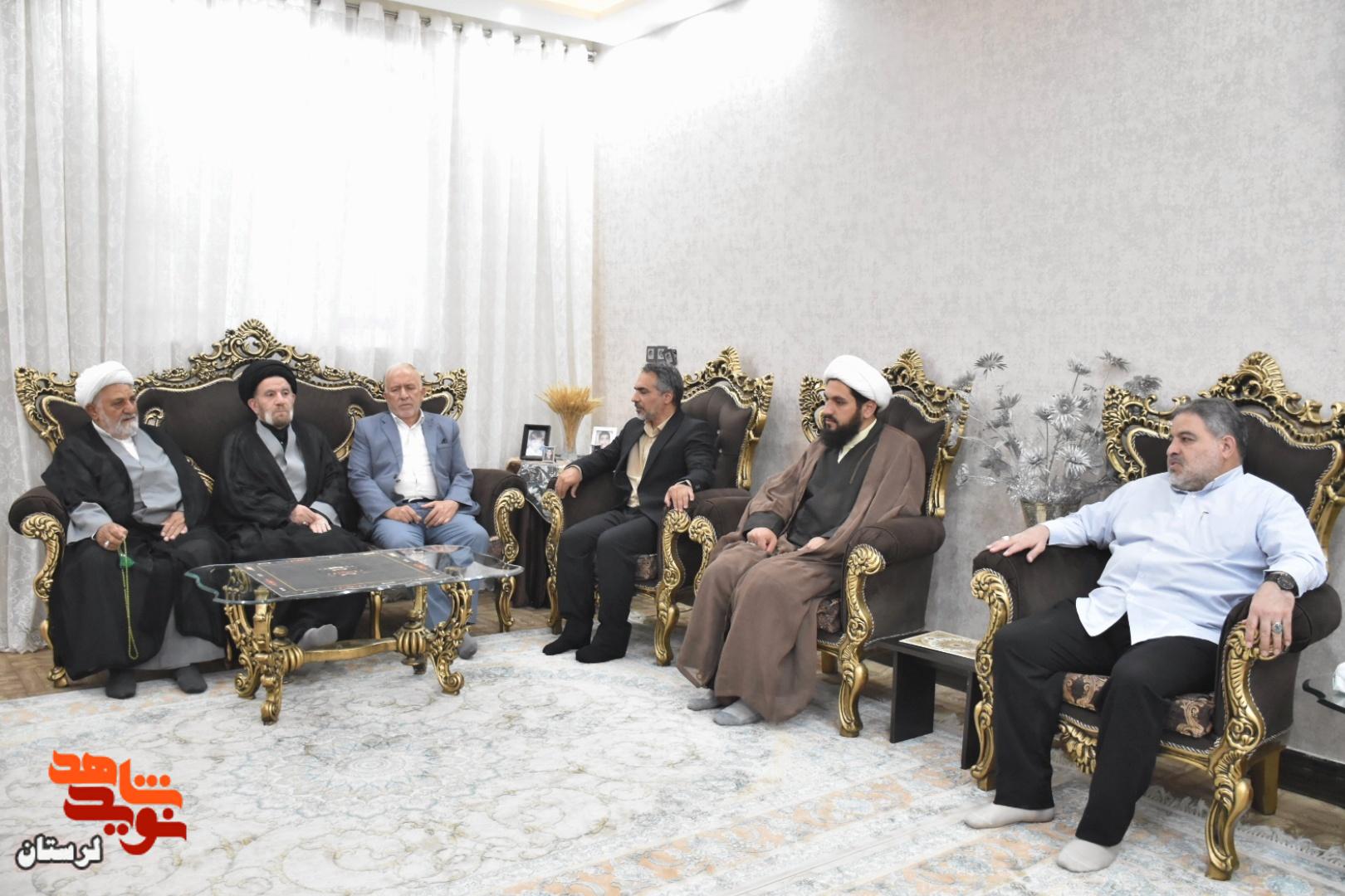 یادواره خانگی شهید والامقام«حمیدرضا ولی محمودوند» برگزار شد یادواره خانگی شهید والامقام«حمیدرضا ولی محمودوند» برگزار شد
