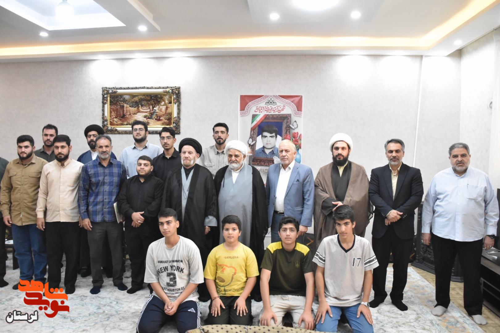 یادواره خانگی شهید والامقام«حمیدرضا ولی محمودوند» برگزار شد یادواره خانگی شهید والامقام«حمیدرضا ولی محمودوند» برگزار شد