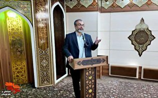 آزادگان اسطوره‌های صبر و نماد انسان قوی هستند