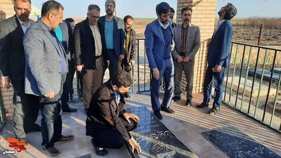 زیارت دورهای جمعی از مروجان فرهنگ ایثار و شهادت- بیست و چهارم اسفندماه ۱۴۰۲ گلزار شهدای روستای صوفیآباد